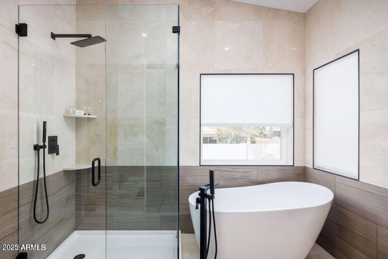 20221221191329955568000000-o