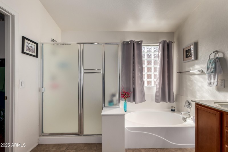 Walk-In Shower and Soaking Tub Combo