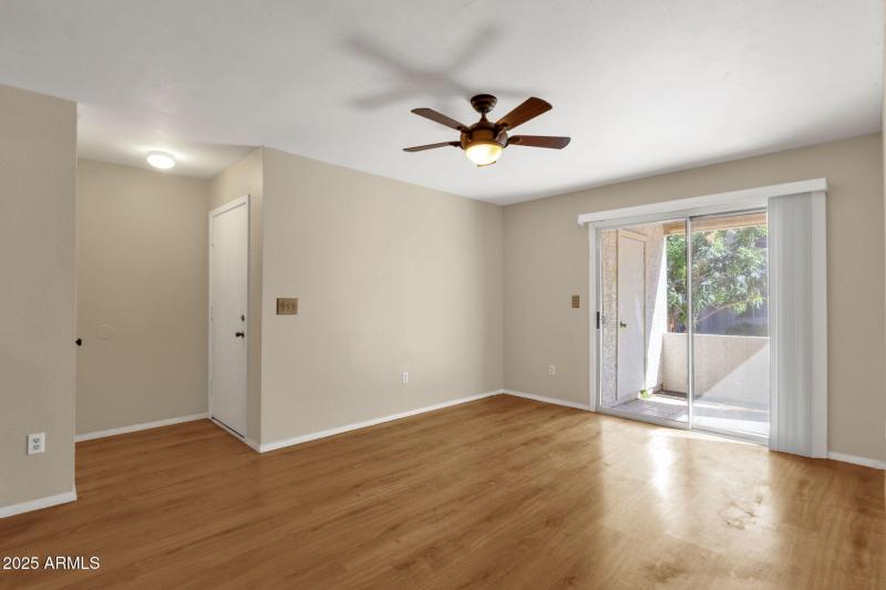 5-web-or-mls-10610-s-48th-st-1039