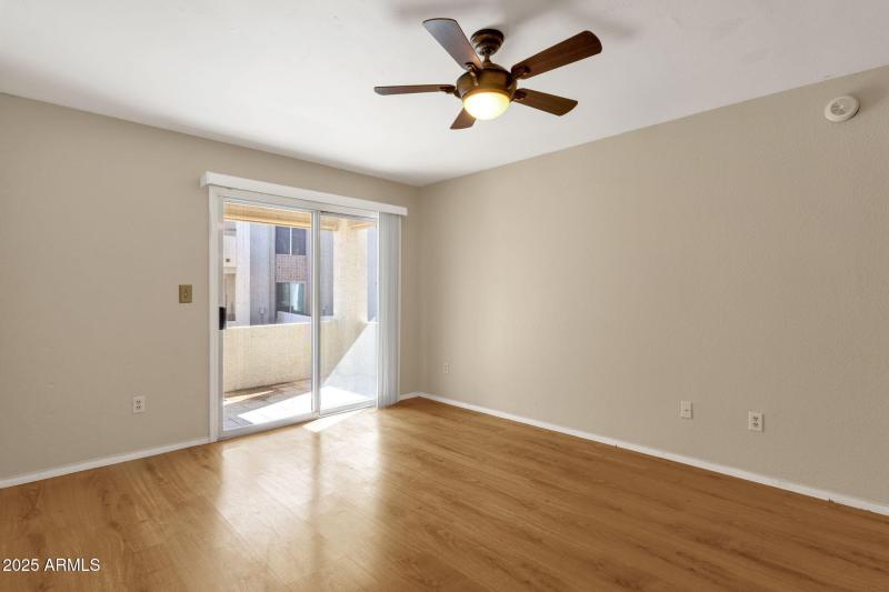 6-web-or-mls-10610-s-48th-st-1039