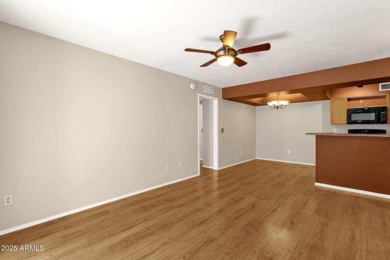 7-web-or-mls-10610-s-48th-st-1039