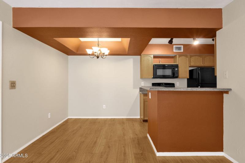 9-web-or-mls-10610-s-48th-st-1039