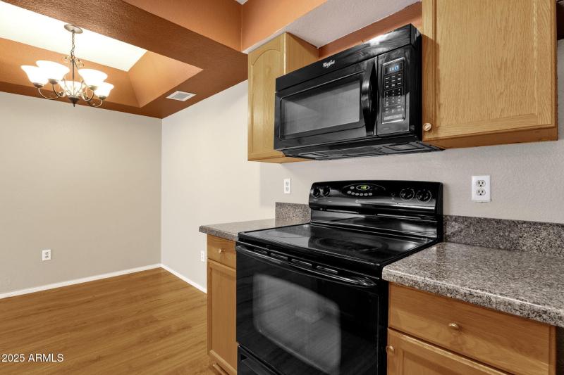 14-web-or-mls-10610-s-48th-st-1039