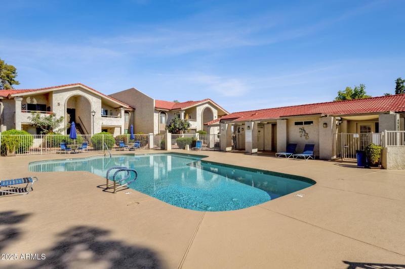 40-web-or-mls-10610-s-48th-st-1039