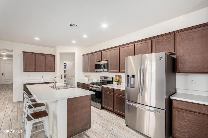 KITCHEN 3