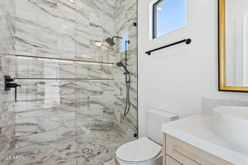 Guest House Bathroom