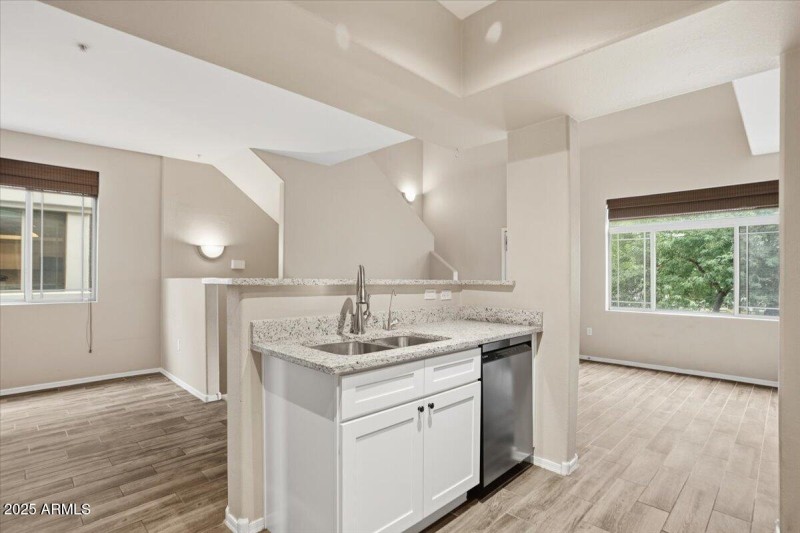 15-Kitchen