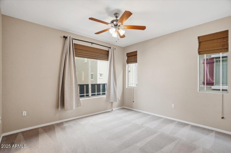 20-Primary bedroom