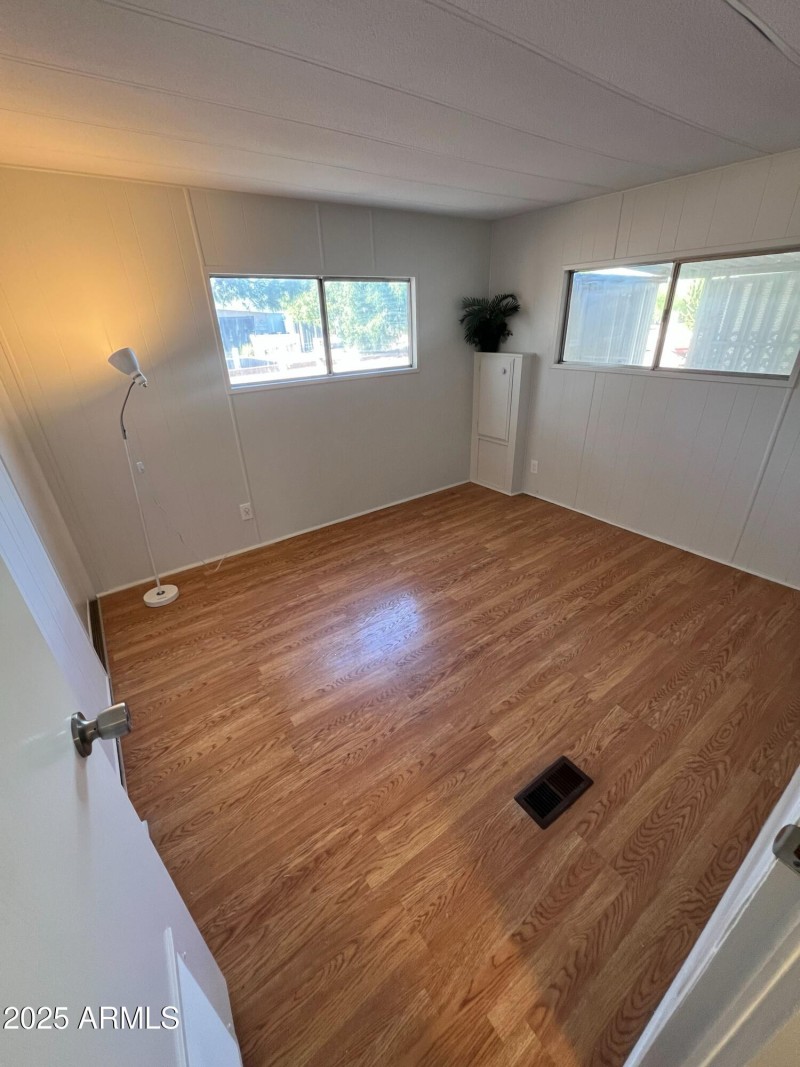 Photo Oct 23 2025, 10 31 25 PM (14)