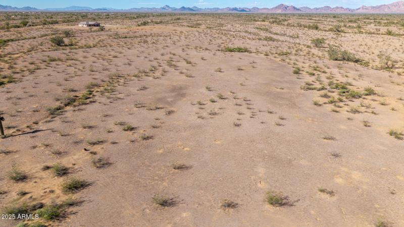 16 - 50635025P Parcel