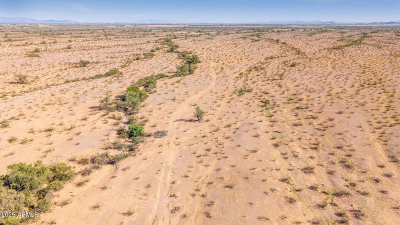 09 - 50635025Q Parcel