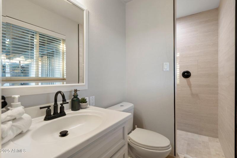 30-web-or-mls-PML04550