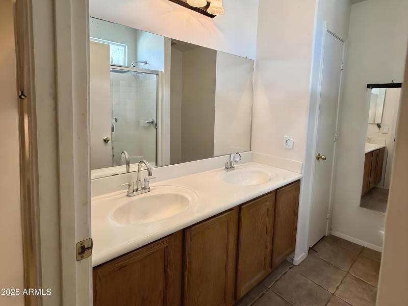 dfd44118-a0e7-4b61-959f-f4190ad0aab8