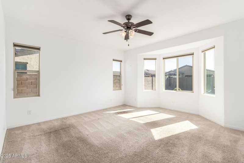 17987 W W Redwood_Primary Bedrm