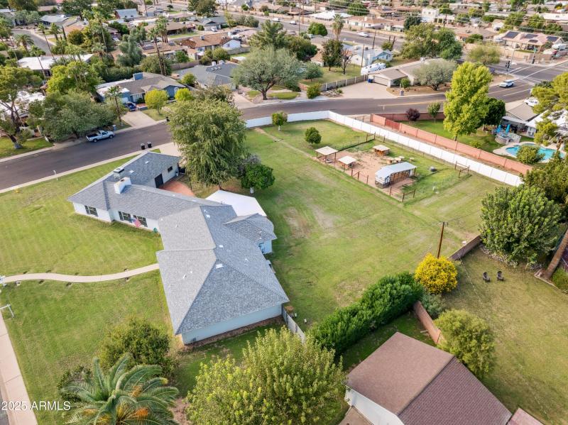 ariel view fron sideyard