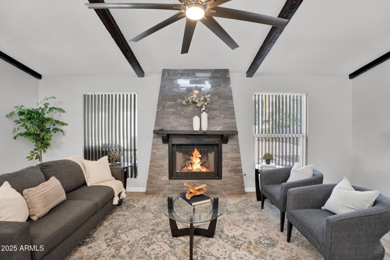 1-web-or-mls-9426 E Minnesota Ave -5