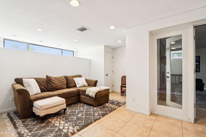 61-web-or-mls-S Tuzigoot Dr-S2410-061