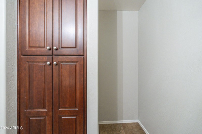 Extra storage in powder room