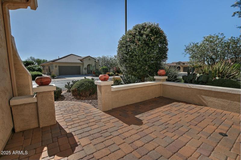 7382 W Silver Spring Way-large-007-028-C