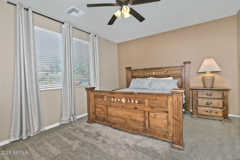 7382 W Silver Spring Way-large-026-024-P