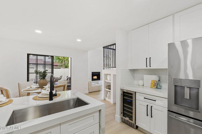 11011 N 92nd St UNIT 1106 - 16