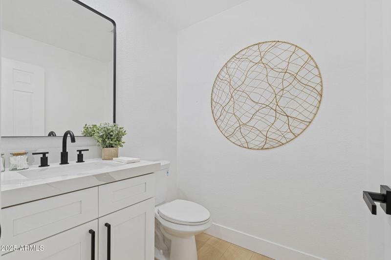 11011 N 92nd St UNIT 1106 - 17