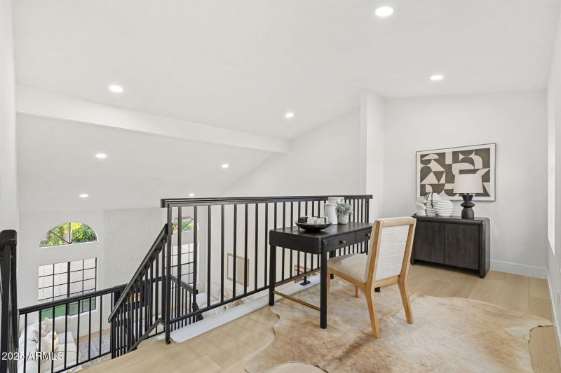 11011 N 92nd St UNIT 1106 - 20