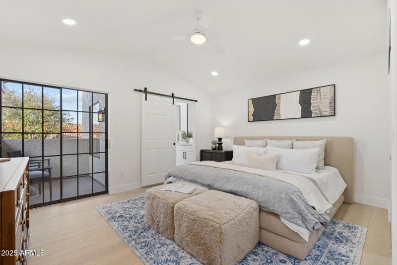 11011 N 92nd St UNIT 1106 - 21