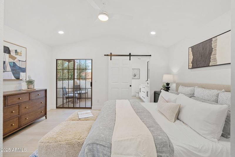 11011 N 92nd St UNIT 1106 - 22