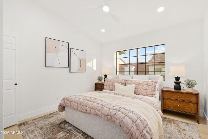 11011 N 92nd St UNIT 1106 - 28