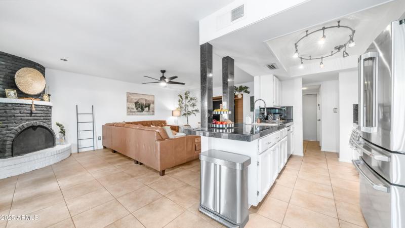 15831 N 47th Pl (19)