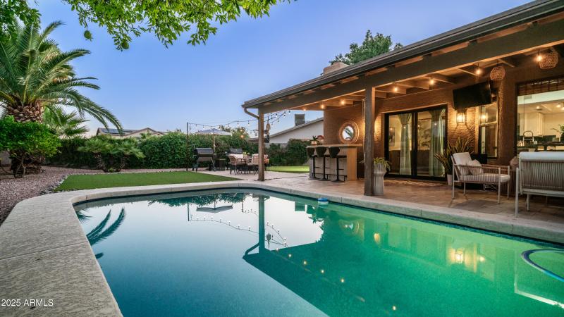 15831 N 47th Pl Exterior Photos-17