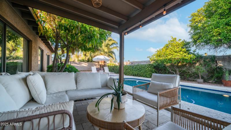 15831 N 47th Pl Exterior Photos-31