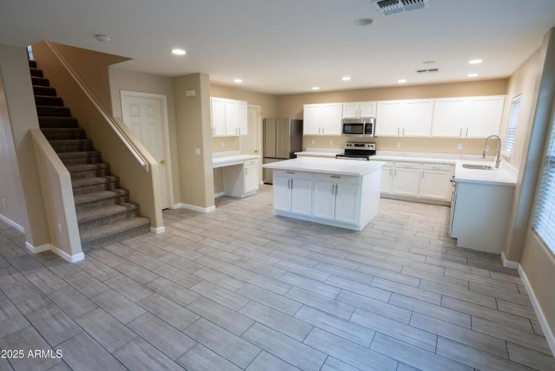 Phoenix House_Web-12