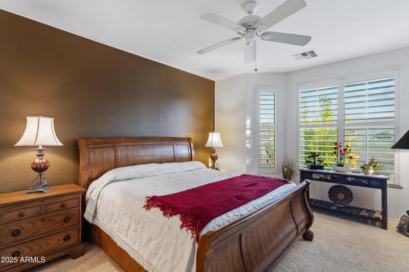 42551 W Candyland Pl-22