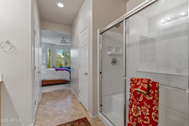 42551 W Candyland Pl-27