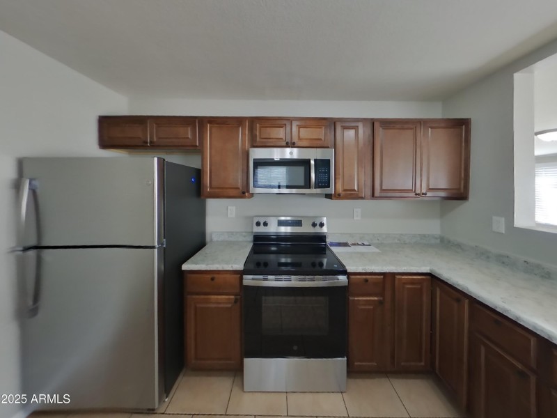 3_pc_4NZYeQf2if_mCFWeiGsIr_layout_0