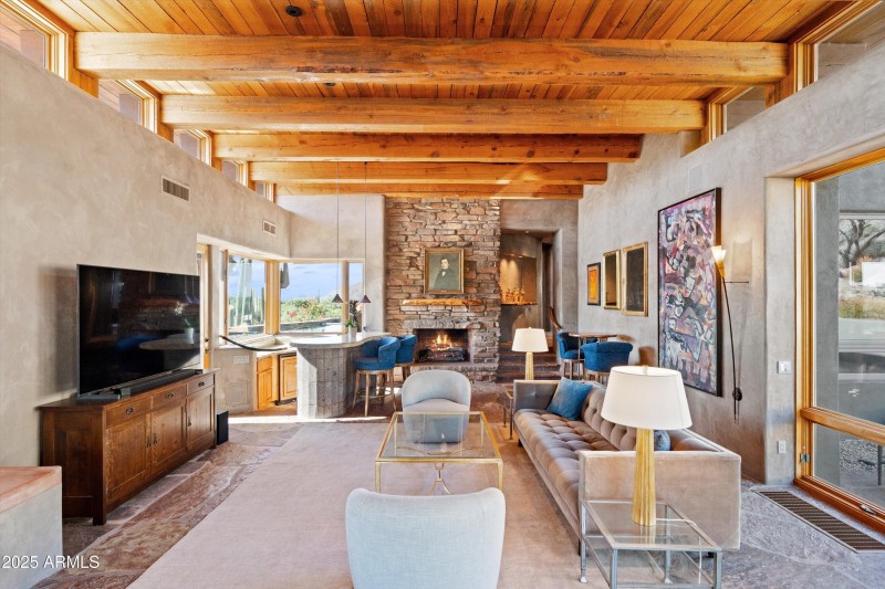 12-Formal Living and Bar Area