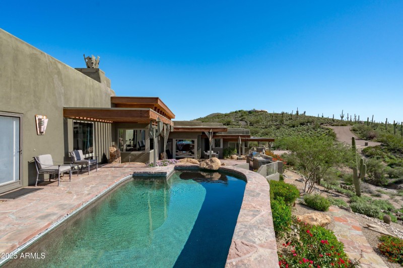 77-Pool and Deck Area