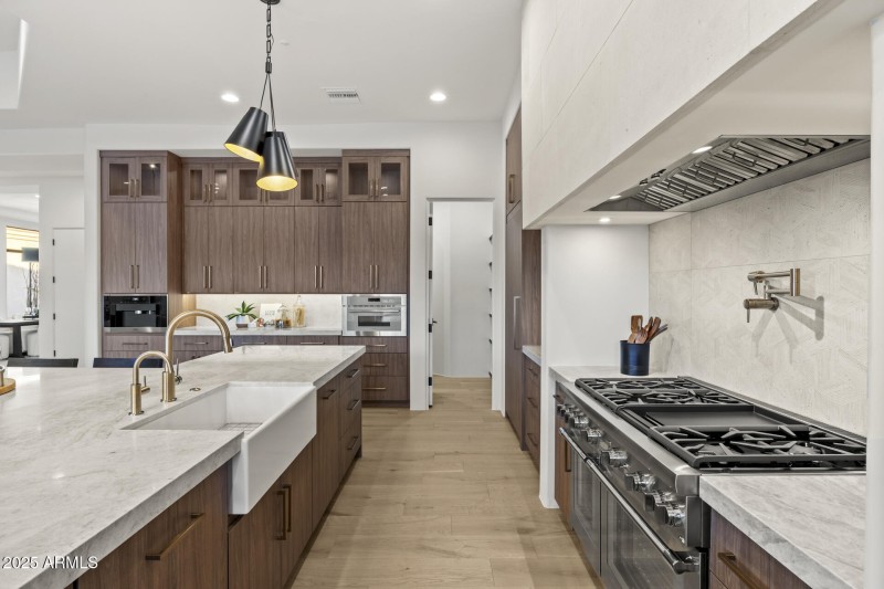 Photo by ChaseCapture