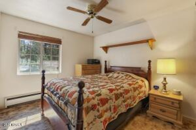 20251019215616980200000000