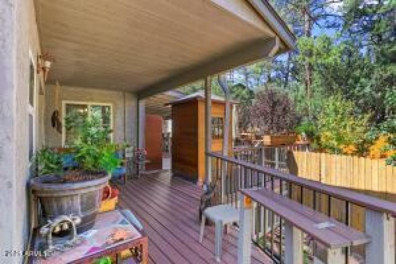 20251019215654528707000000