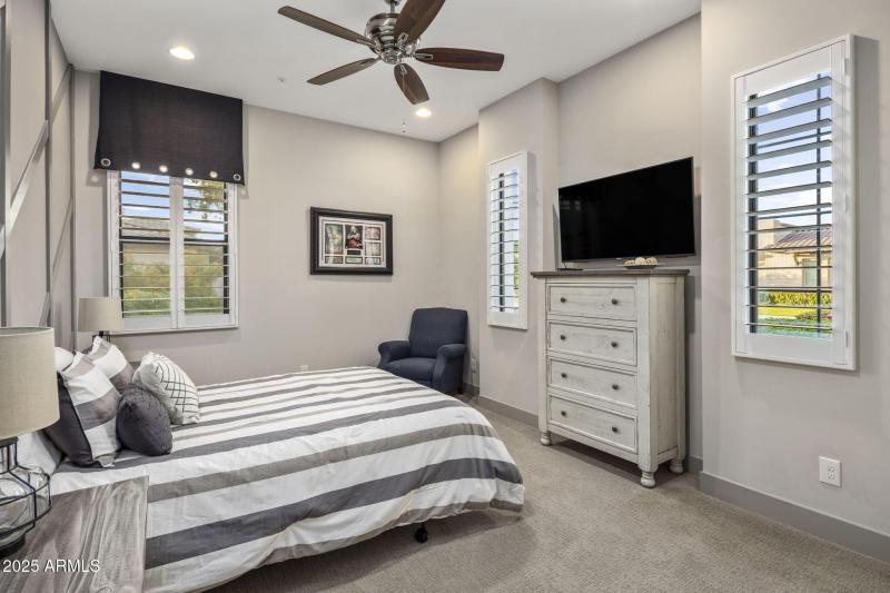 29-web-or-mls-IMG_1804