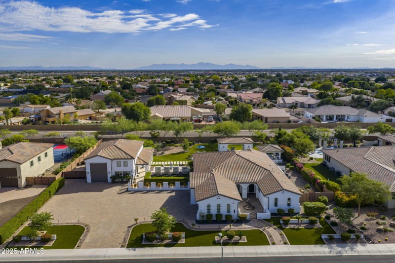 95-web-or-mls-DJI_20251022144411_0022_D