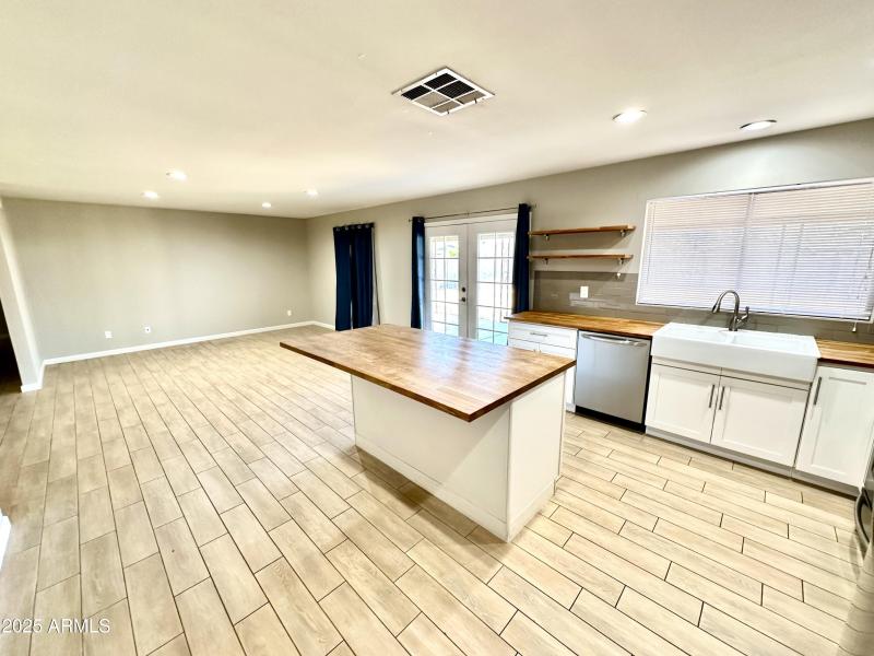 Photo Nov 07 2023, 11 26 43 AM