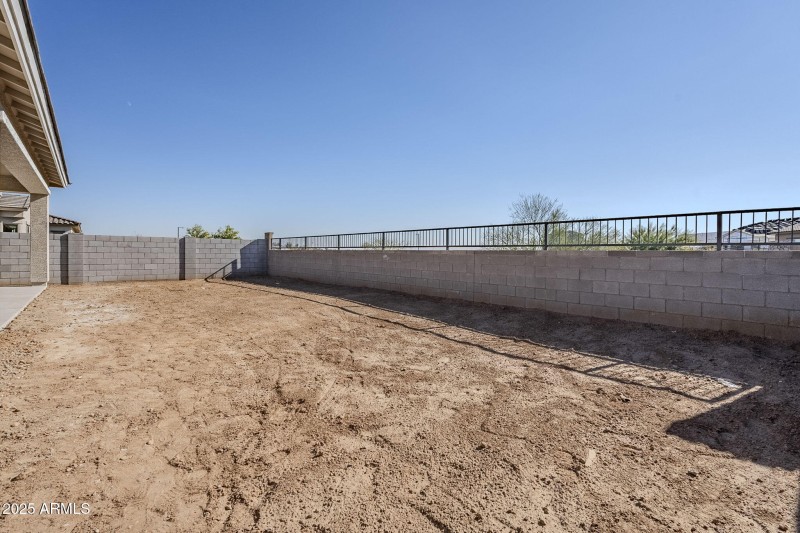 49-web-or-mls-Desert-49