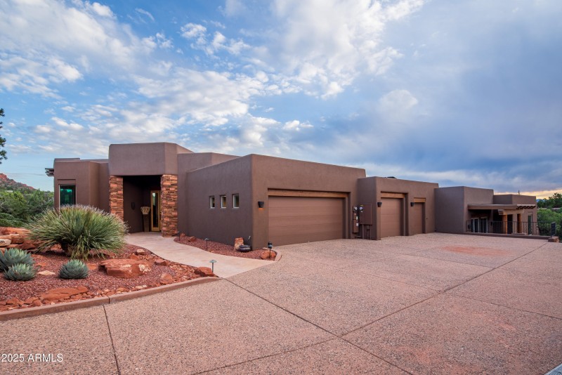 JL_30Tourmaline-exteriors-01