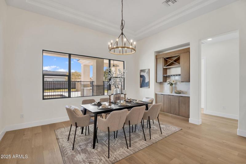 28-web-or-mls-19875 E SIlver Creek Ln-26