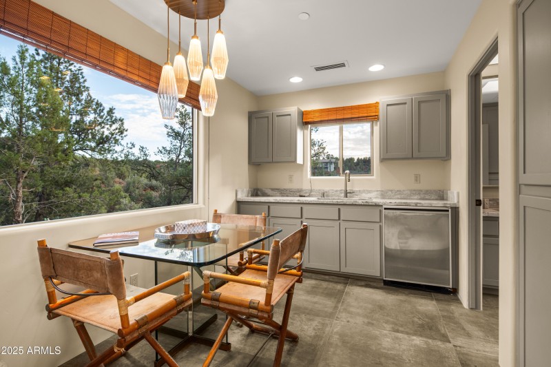 JL_30Tourmaline-interiors-Casita-03