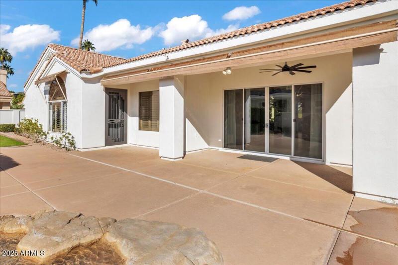 08-9606_N_117th_St46